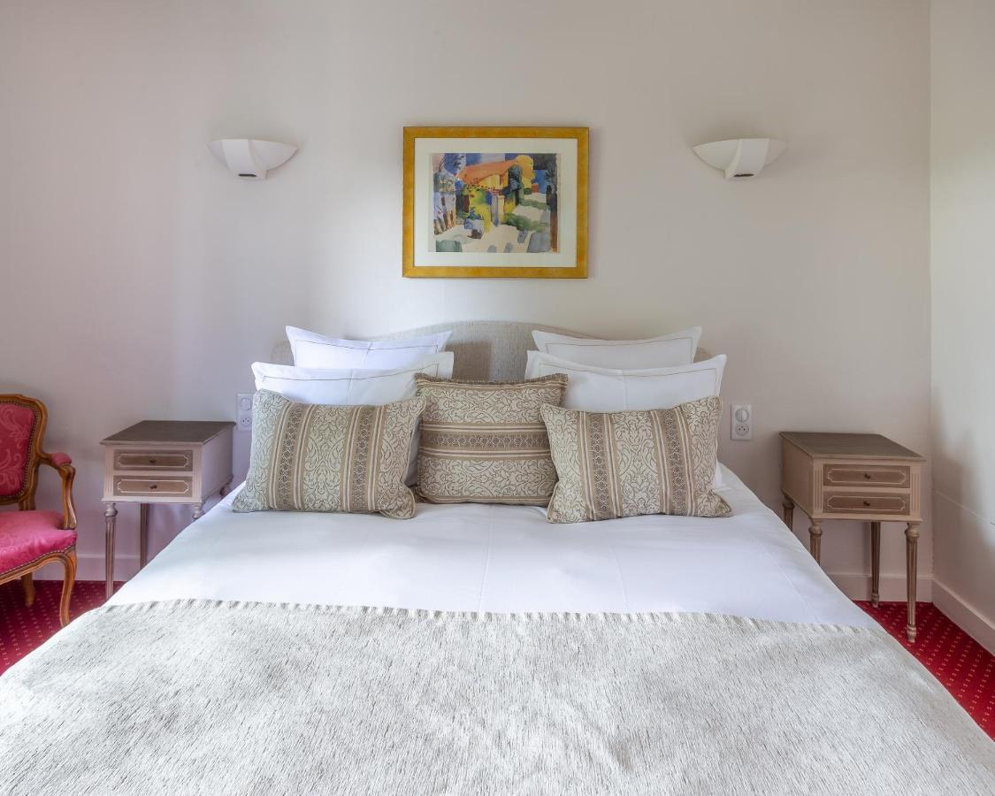 Hotel Restaurant Le Centenaire Les Eyzies Екстер'єр фото